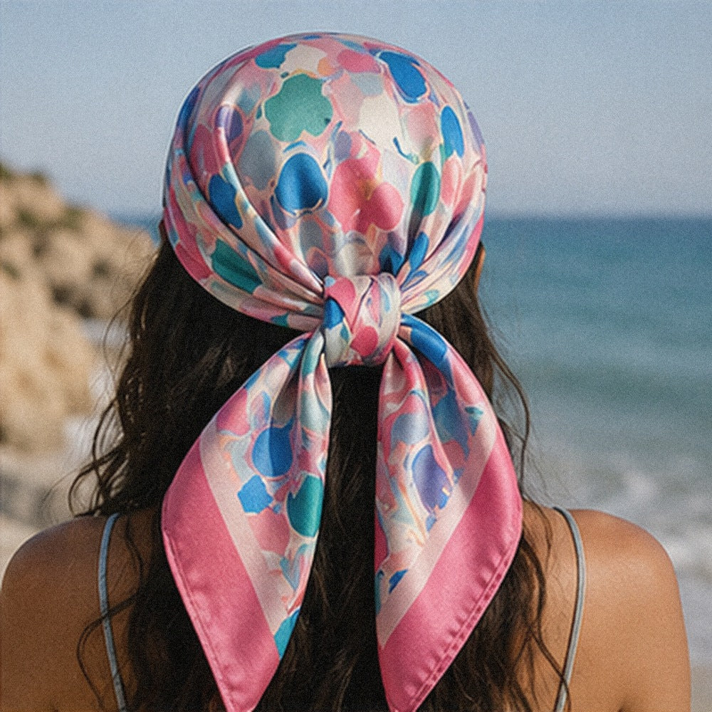 Foulard Carré Satin Aquarelle · Scarf — Rose & Bleu Abstrait Pastel