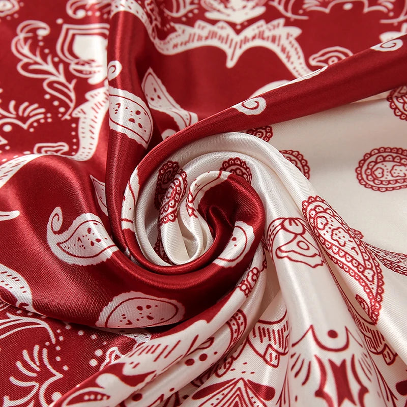 Foulard Carré Satin Graphique · Scarf — 90×90