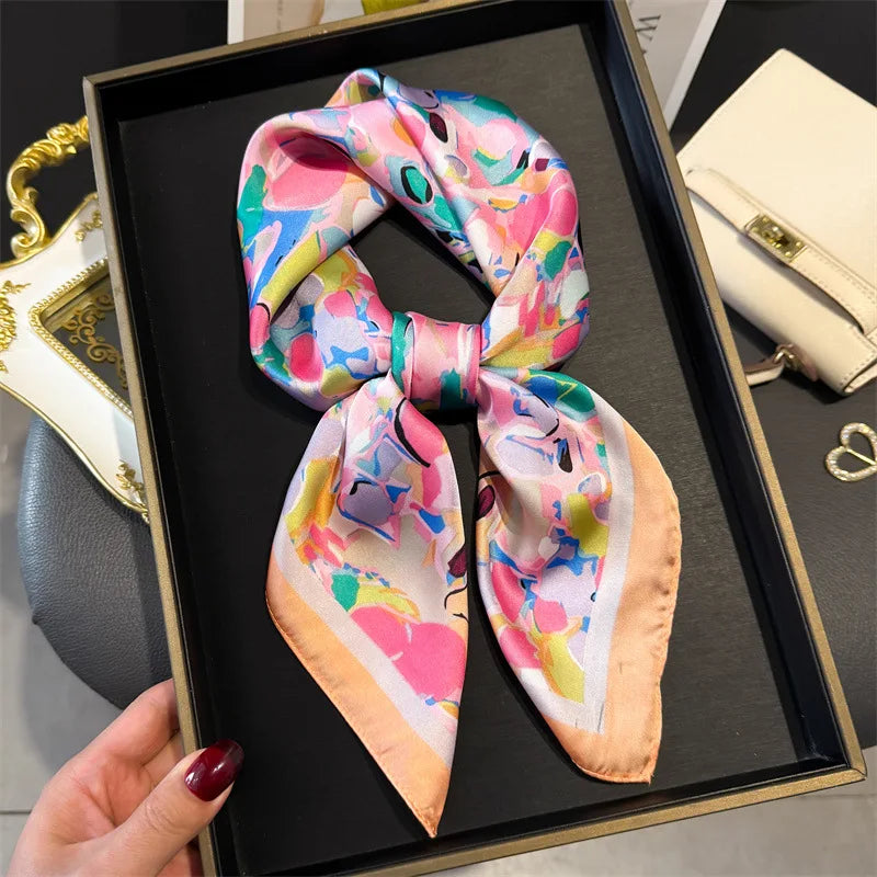 Foulard 70×70 — Imprimé Floral Bohème