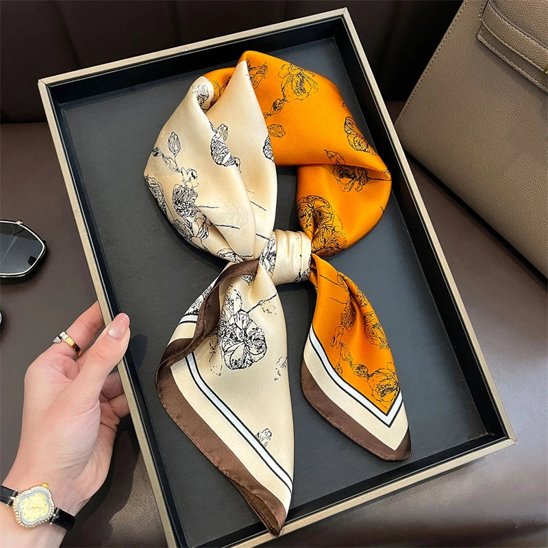 Foulard 70×70 — Imprimé Floral Bohème