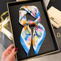 Foulard 70×70 — Imprimé Floral Bohème