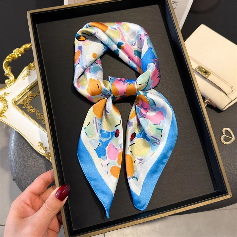 Foulard 70×70 — Imprimé Floral Bohème