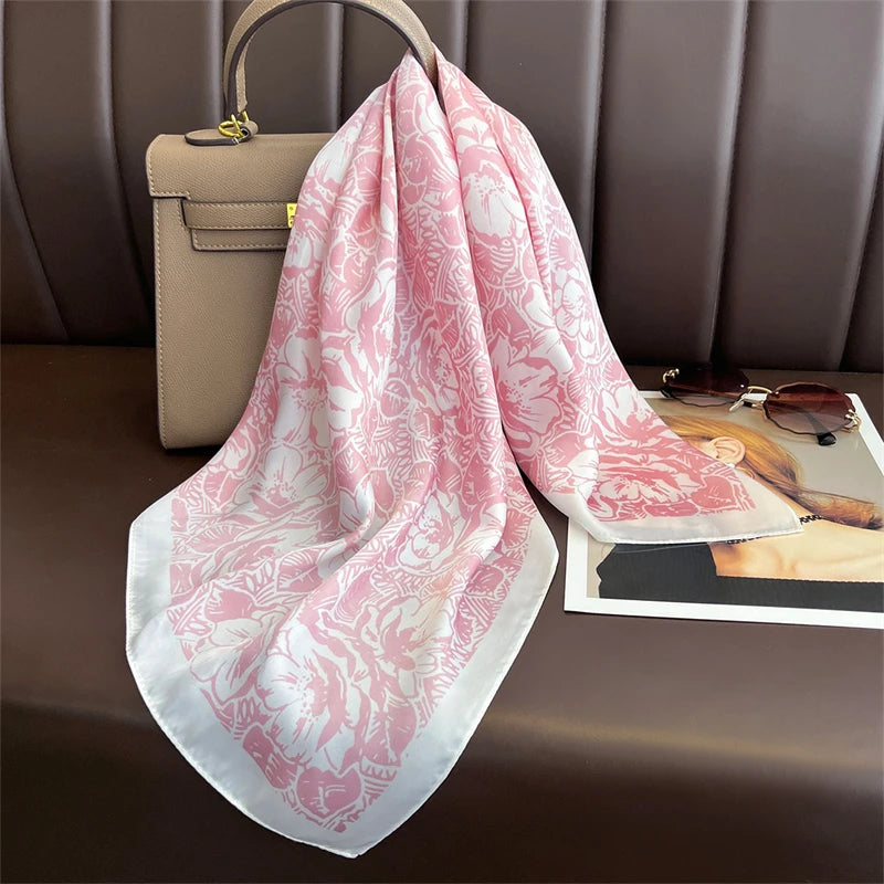 Foulard 70×70 — Imprimé Floral Bohème