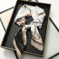 Foulard 70×70 — Imprimé Luxe Satiné