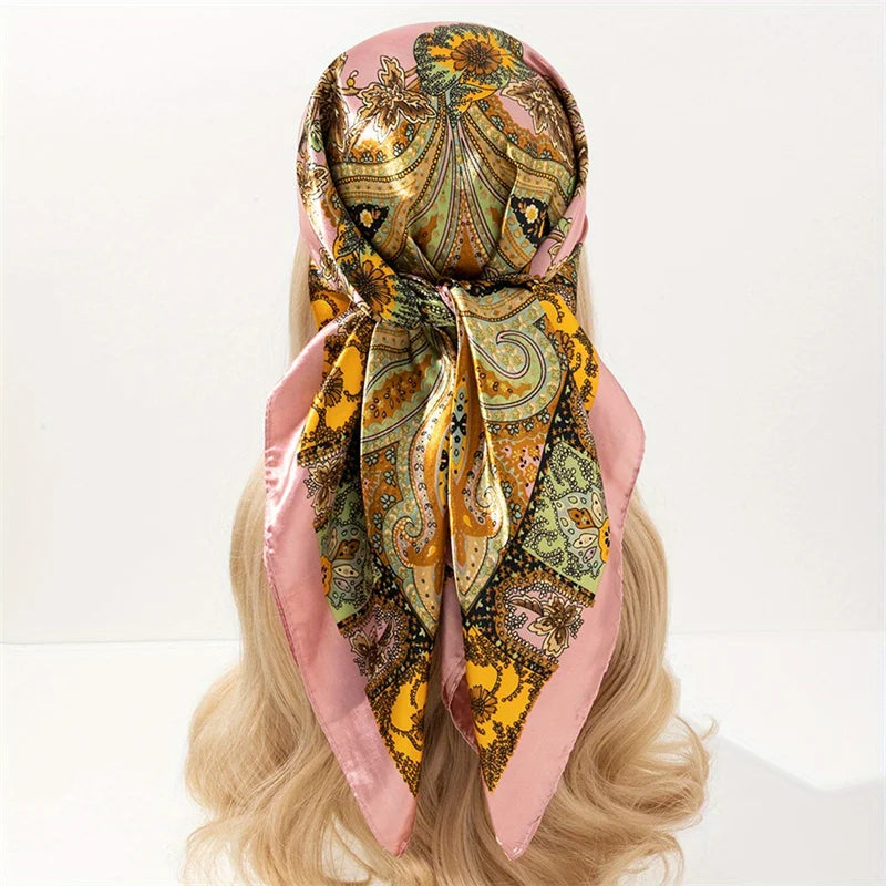 Foulard Carré Satin Graphique · Scarf — 90×90