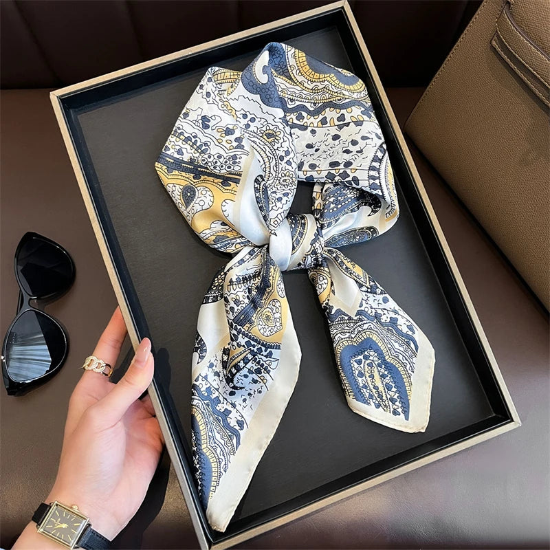 Foulard Carré Satin Floral · Scarf — Bohème 70×70
