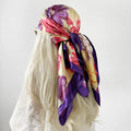 Foulard Carré Satin Graphique · Scarf — 90×90
