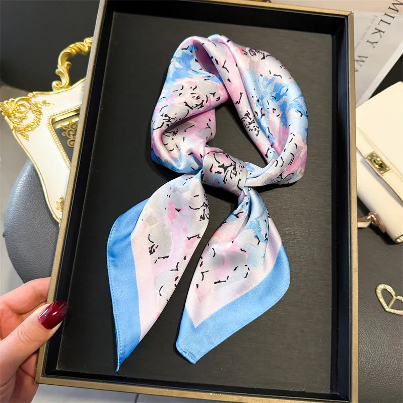 Foulard 70×70 — Imprimé Floral Bohème